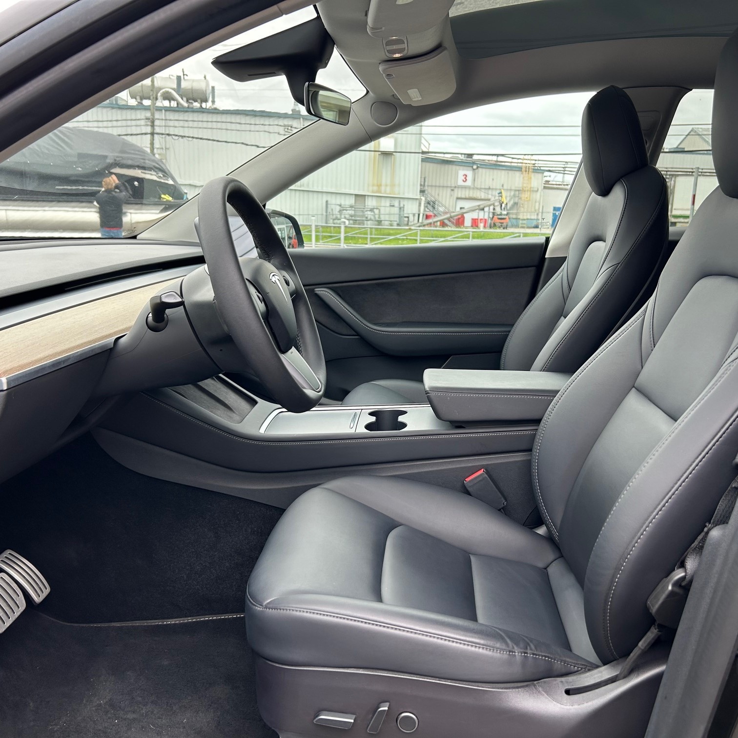 individual car image