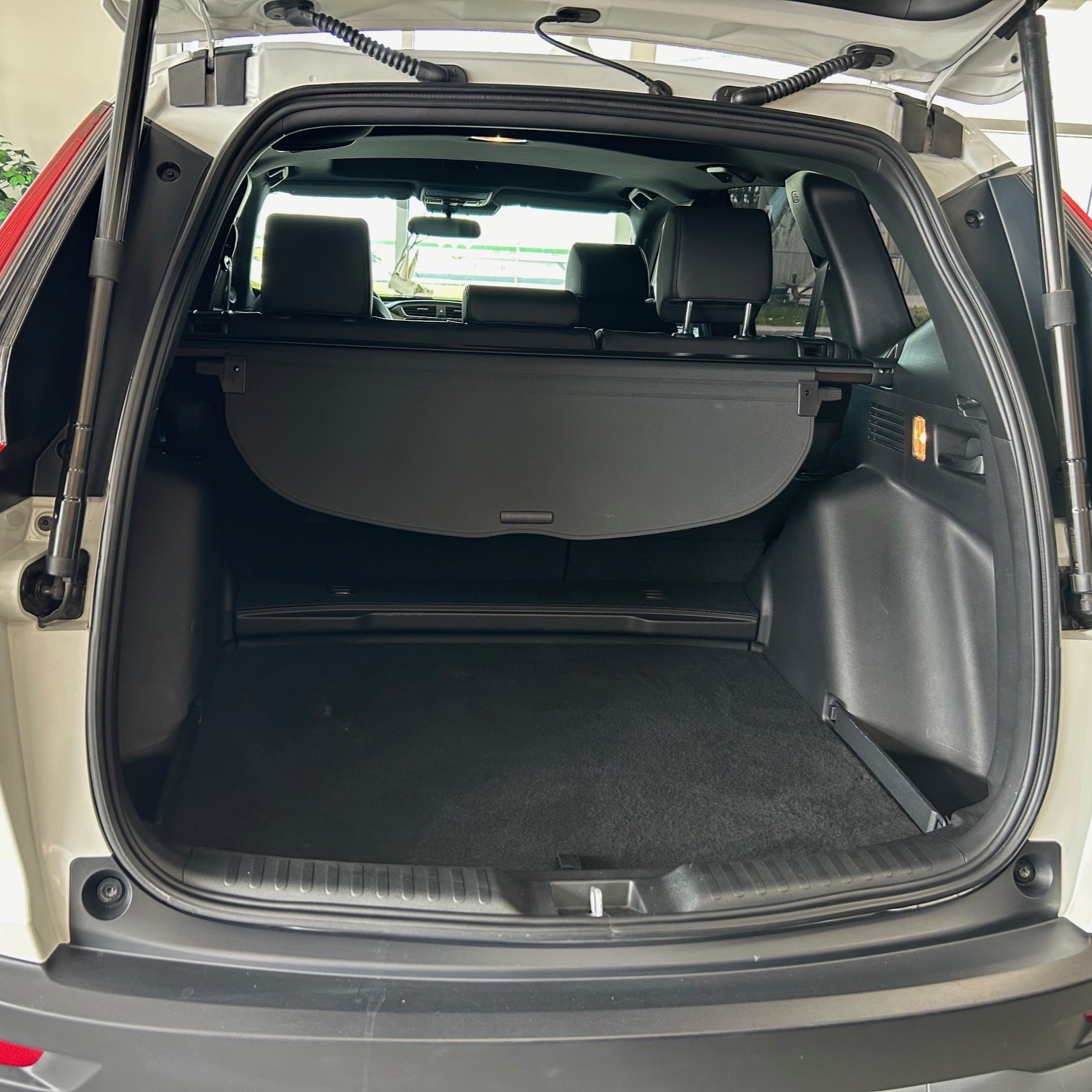 individual car image