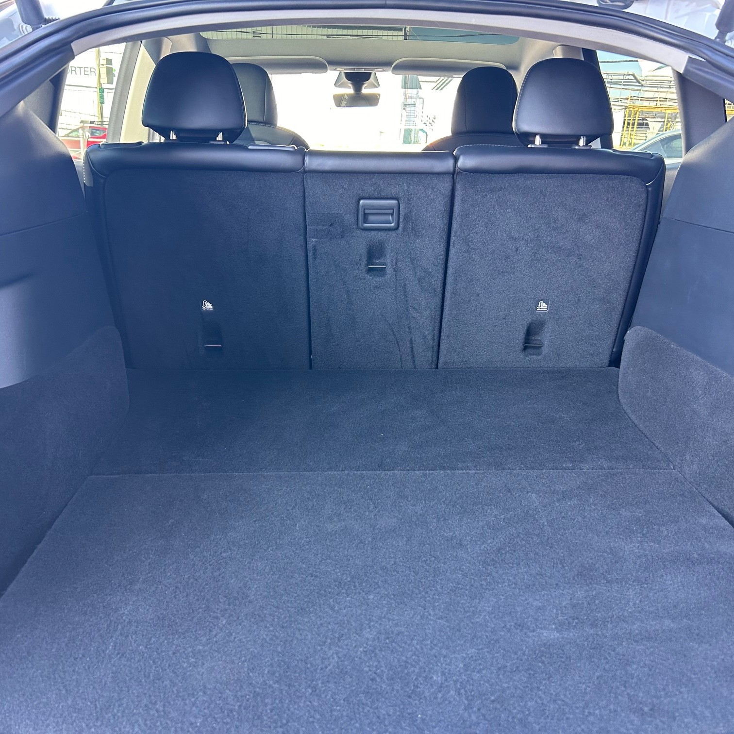 individual car image