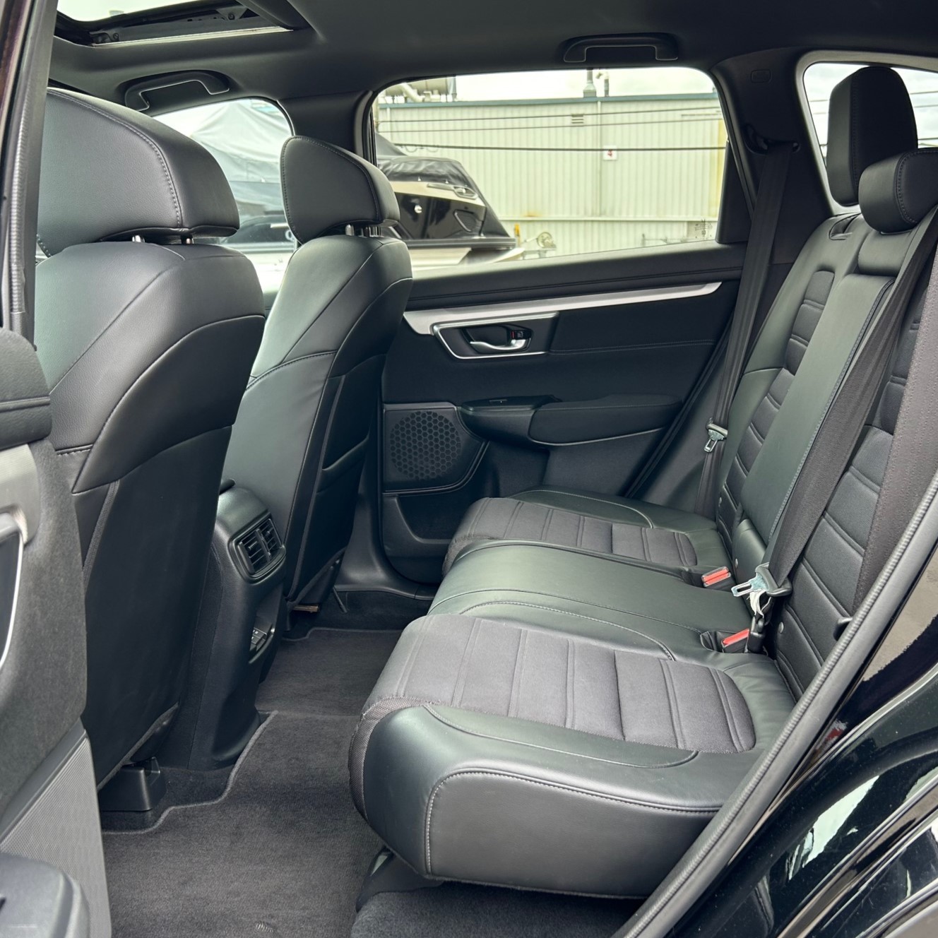 individual car image